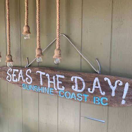 Seas The Day House 5 Star Hottub Pets Bbq Fire Premier Location Hotel Gibsons Exterior foto