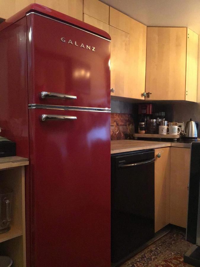 Seas The Day House 5 Star Hottub Pets Bbq Fire Premier Location Hotel Gibsons Exterior foto